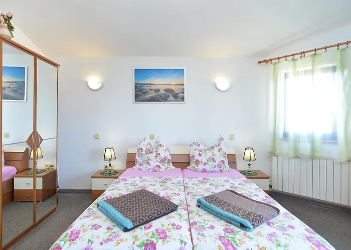 Apartments Anka 1223